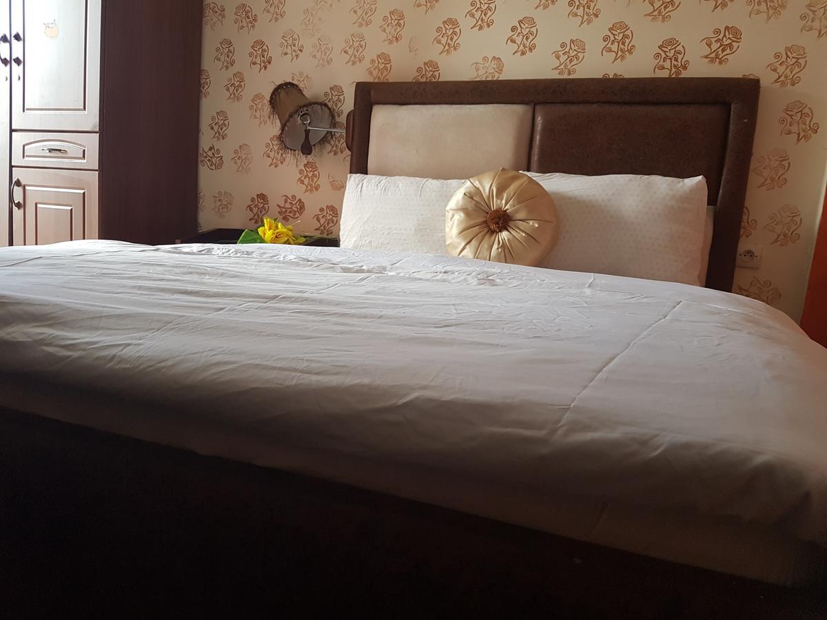 Novo Hotel Brazzaville Exteriér fotografie