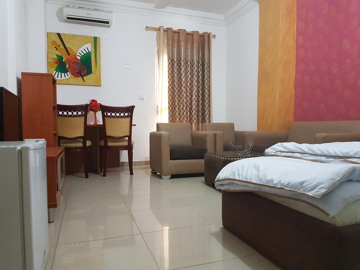 Novo Hotel Brazzaville Exteriér fotografie