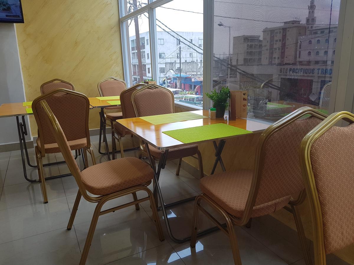 Novo Hotel Brazzaville Exteriér fotografie