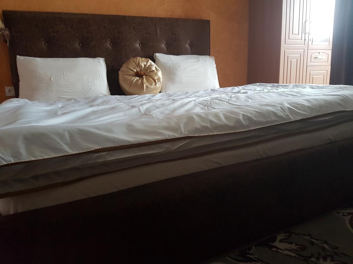 Novo Hotel Brazzaville Exteriér fotografie